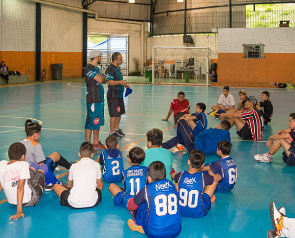 Instituto Nenex | Aulas de Futebol